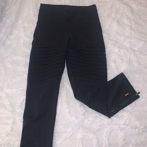 Lucy activewear leggings
